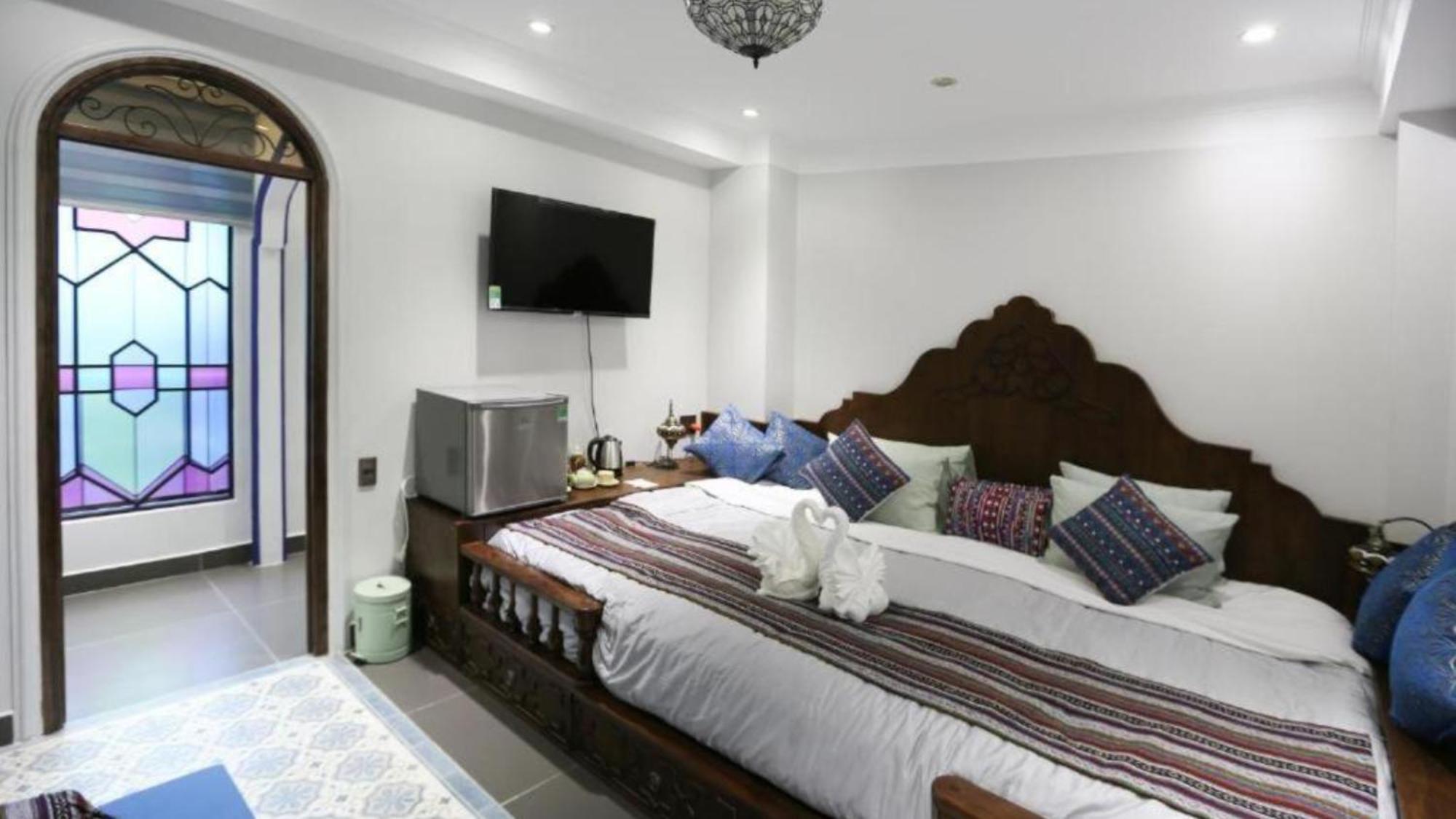 Duc Vuong Saigon - Bui Vien Отель 3*